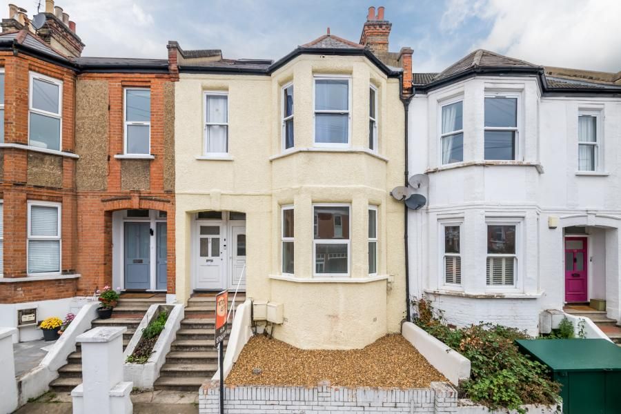 Property photo 1 of 25