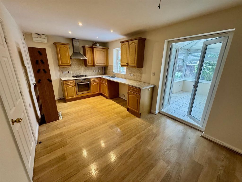 Property photo 2 of 18 Kitchen-Diner 2.Jpg