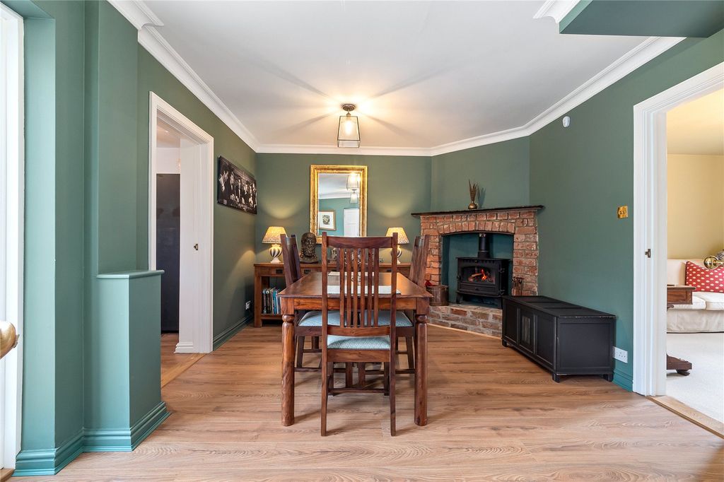 Property photo 3 of 14 Dining Room