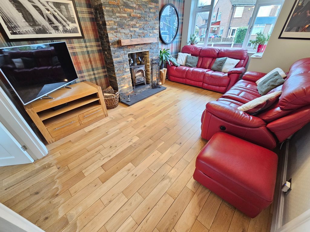 Property photo 3 of 31 20260324_104629