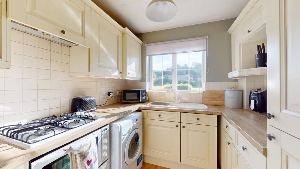 Property photo 3 of 11 43-Swallow-Drive-10102025_101926.Jpg