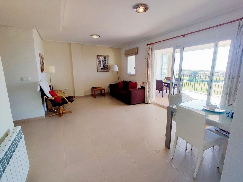 Property photo 2 of 33