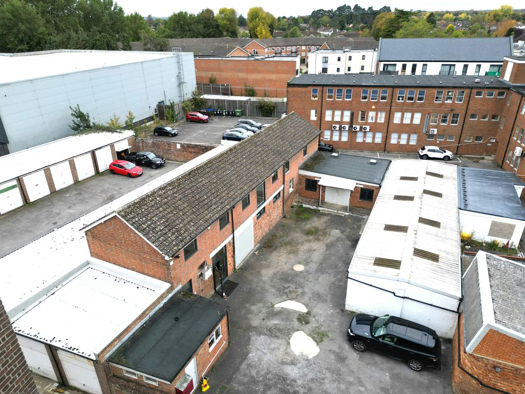 Property photo 3 of 8 Dji_0240.Jpg