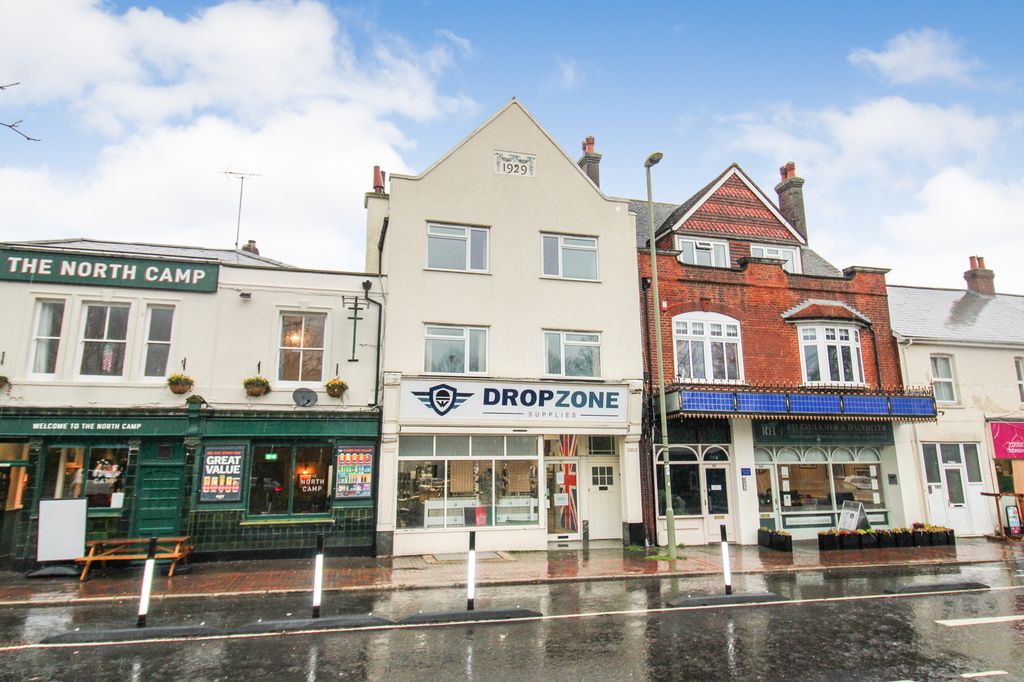 Property photo 1 of 8