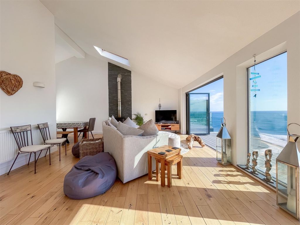Property photo 3 of 36 Parry Miramar Buttlegate-9.Jpg