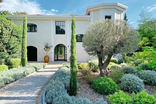 Property photo 2 of 2