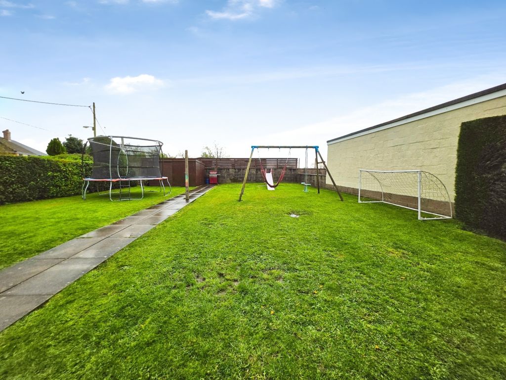 Property photo 2 of 50 Pbox-Img.Jpg