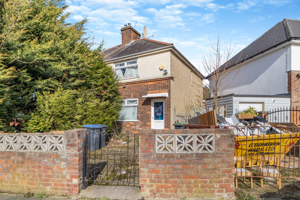 Property photo 1 of 11