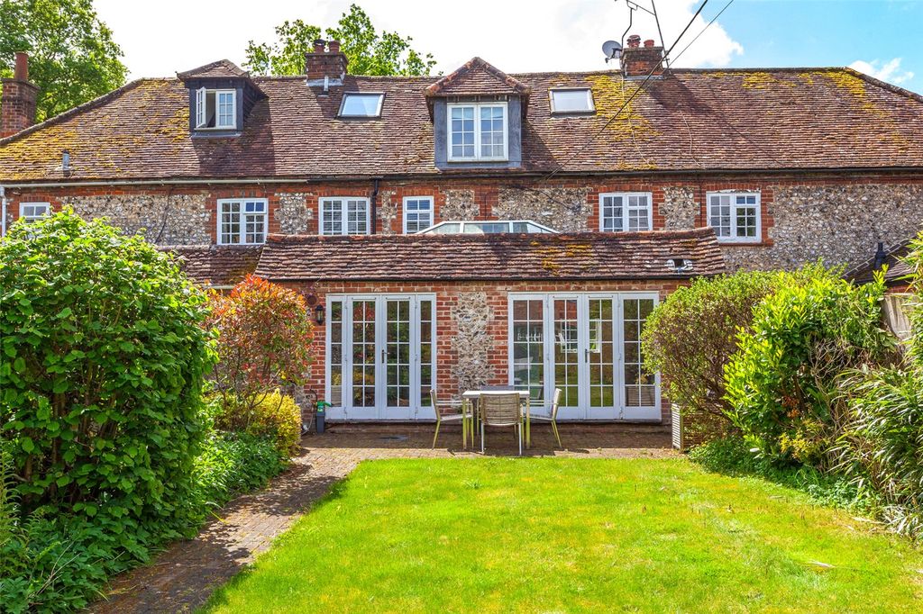 Property photo 1 of 31 Picture No. 03