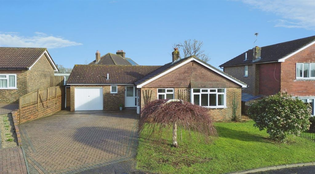 Property photo 1 of 25