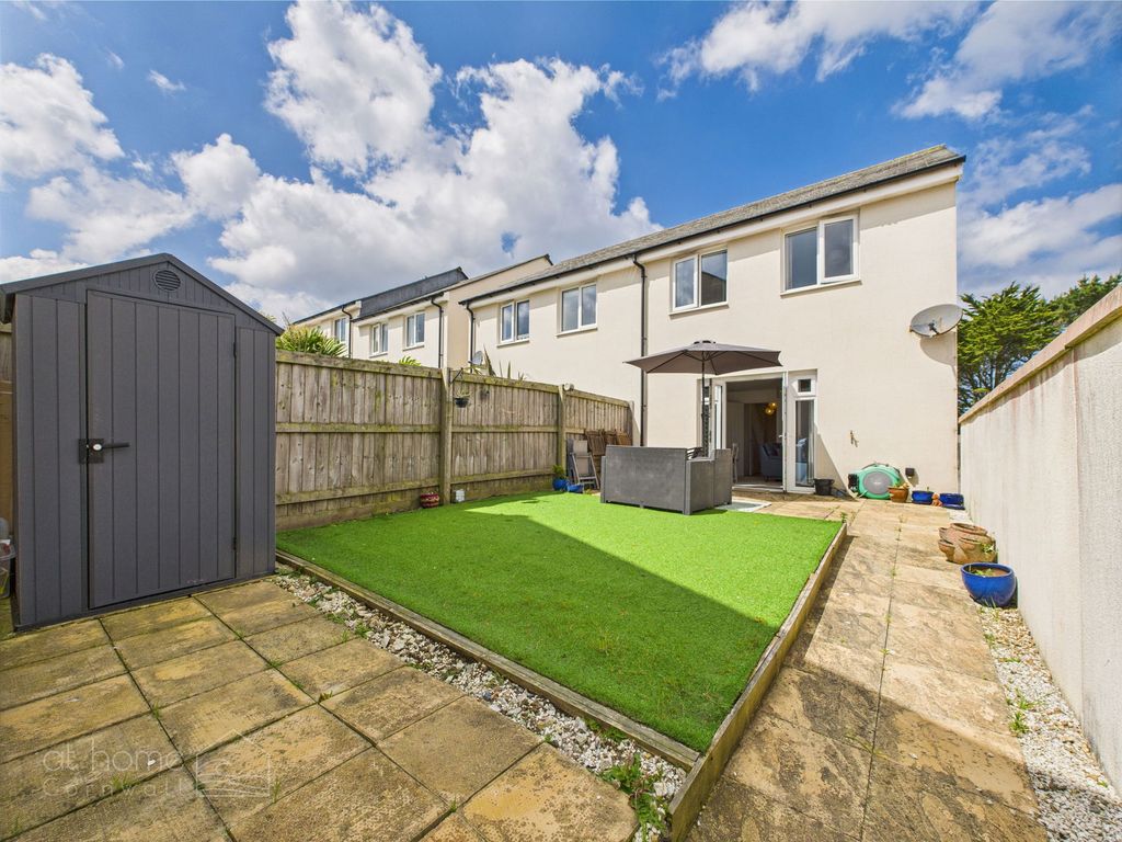 Property photo 2 of 59