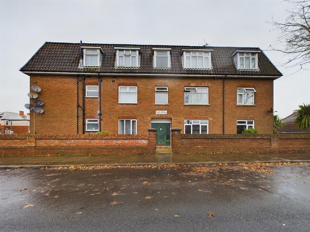 Property photo 1 of 10