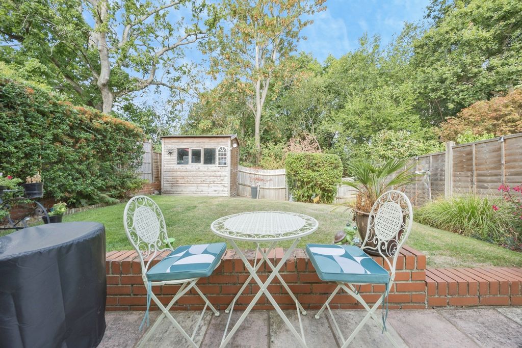 Property photo 3 of 17 Pbox-Img.Jpg