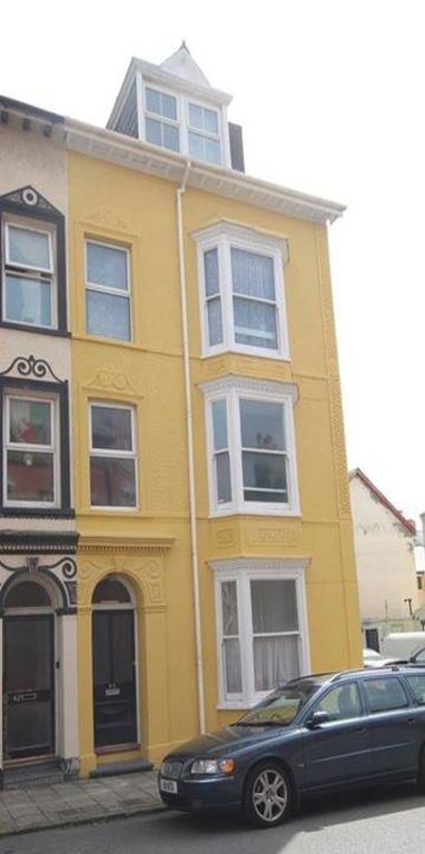 Property photo 2 of 7
