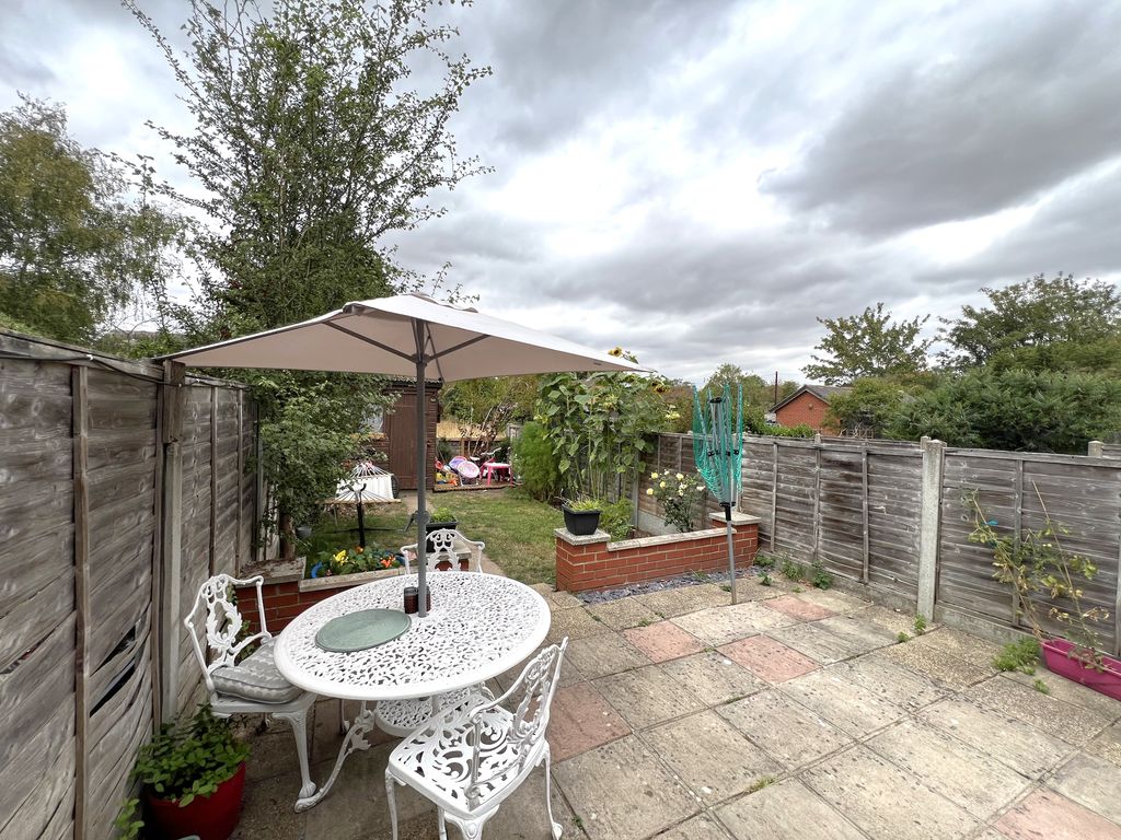 Property photo 3 of 17