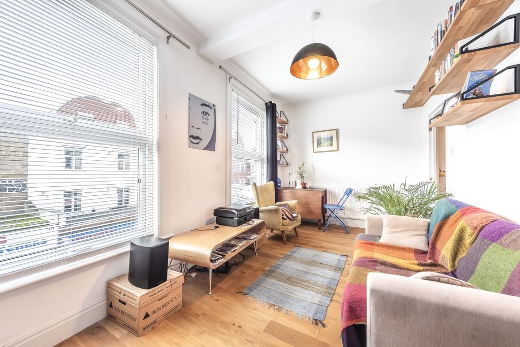 Property photo 2 of 6 423869 (3)