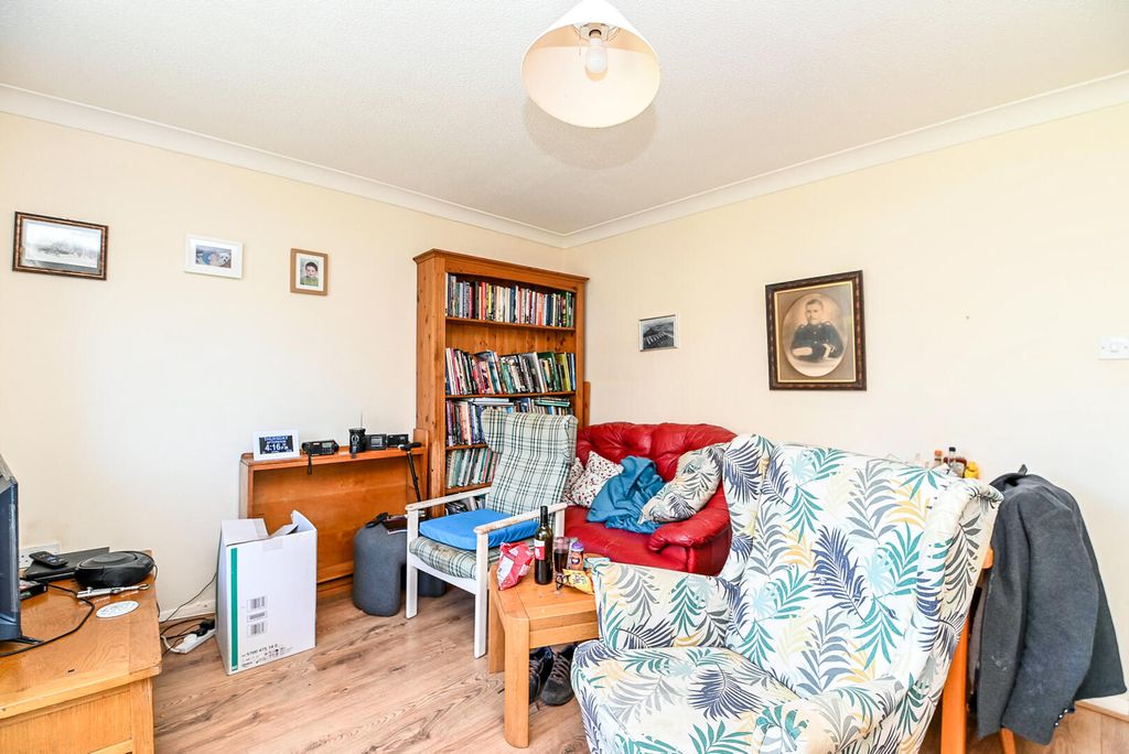 Property photo 2 of 14 Living Room