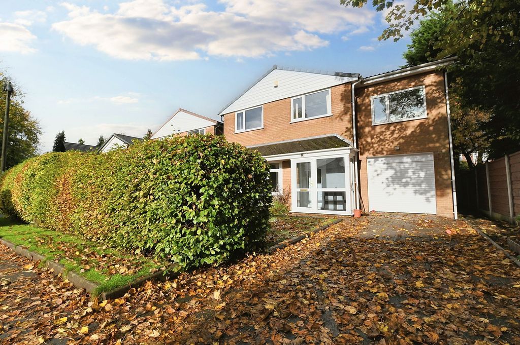 Property photo 1 of 23