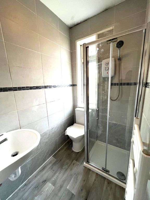 Property photo 3 of 13 Gallery