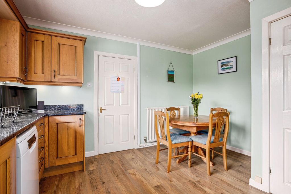 Property photo 3 of 27 Pbox-Img.Jpg