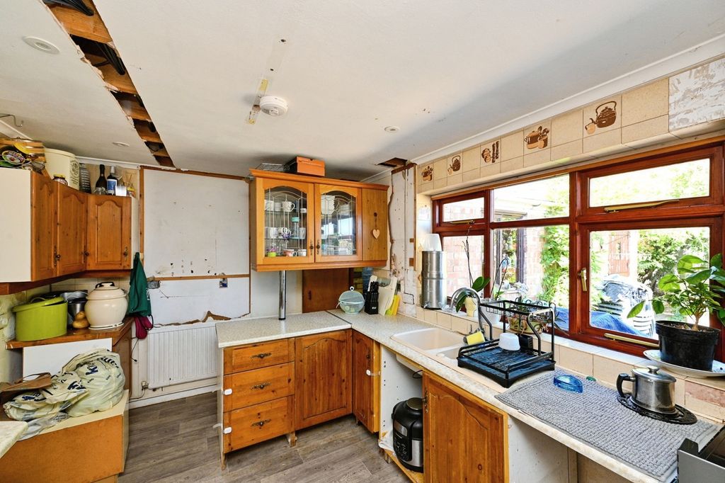 Property photo 3 of 26 Pbox-Img.Jpg