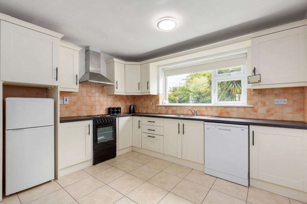 Property photo 3 of 14 Picture No. 03