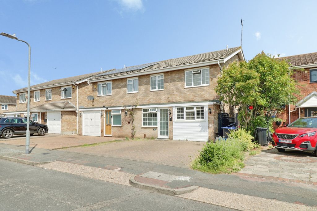 Property photo 1 of 28