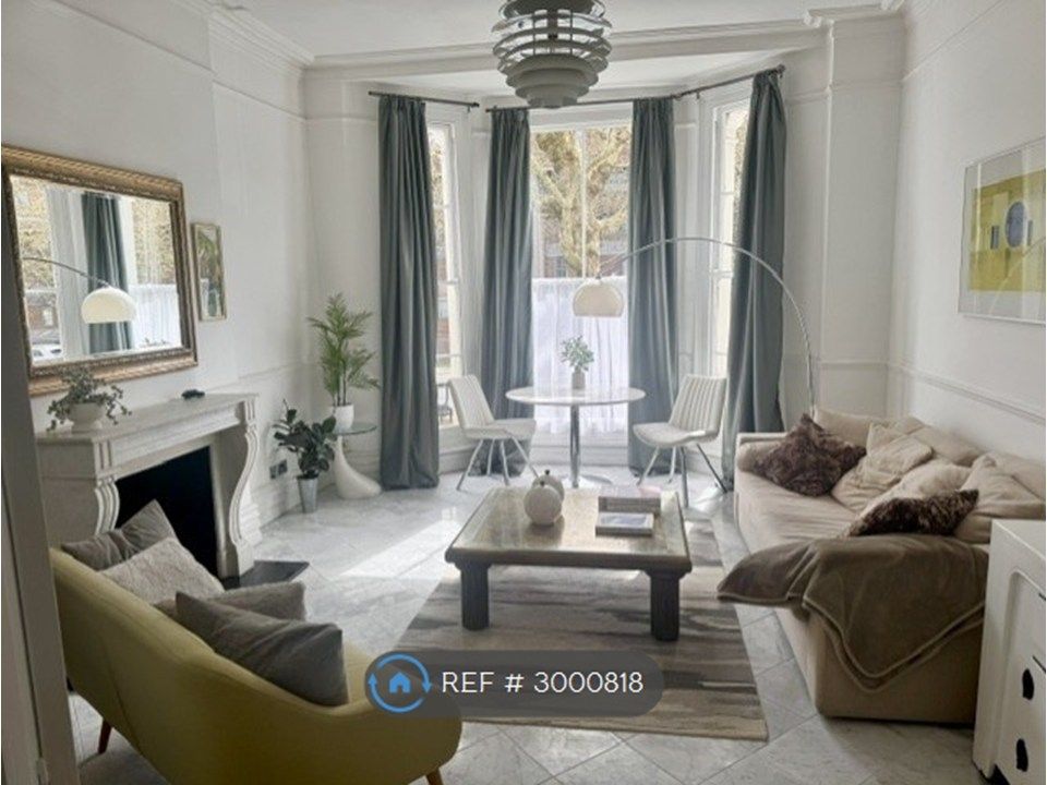 Property photo 1 of 31 The Orangery Flat. Light, Spacious, Elegant