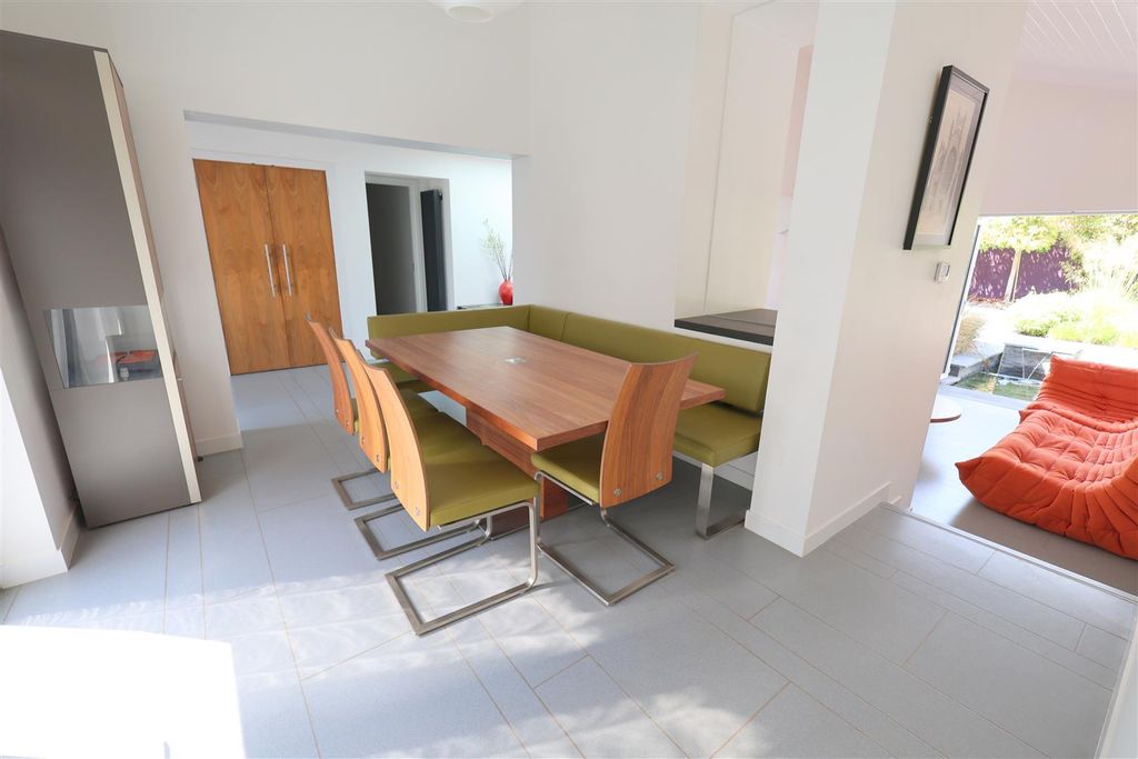 Additional image 7 of 5 bed detached house for saleBristol Road, Frenchay, Bristol BS16