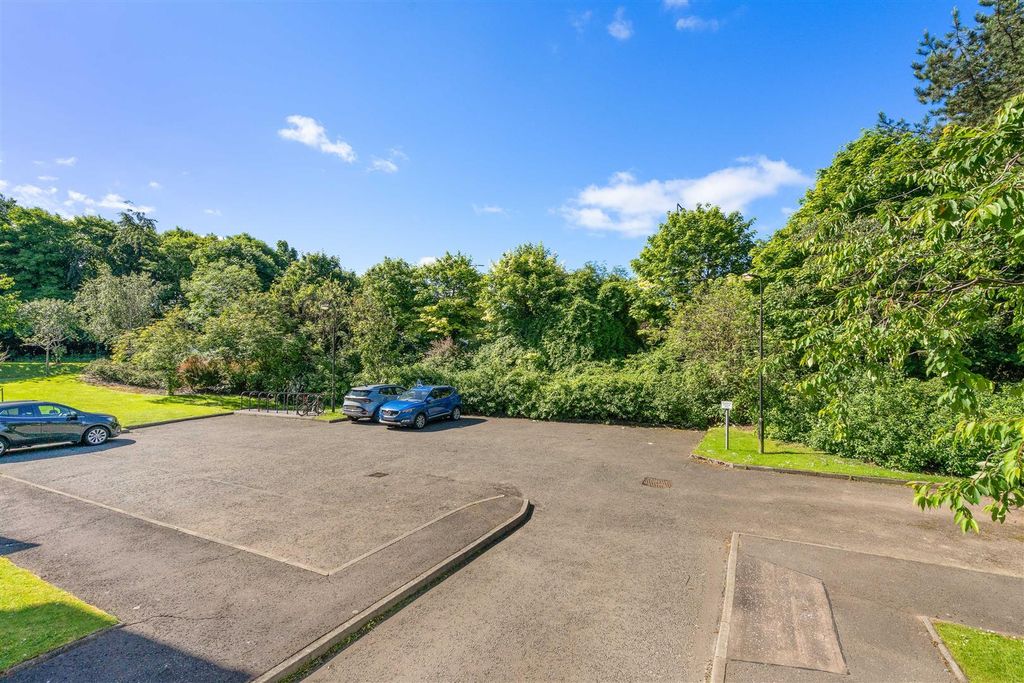 Additional image 20 of 2 bed flat for saleWaverley Cresent, Livingston EH54