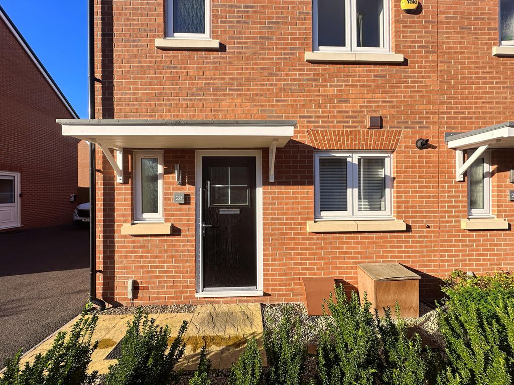 Property photo 3 of 18