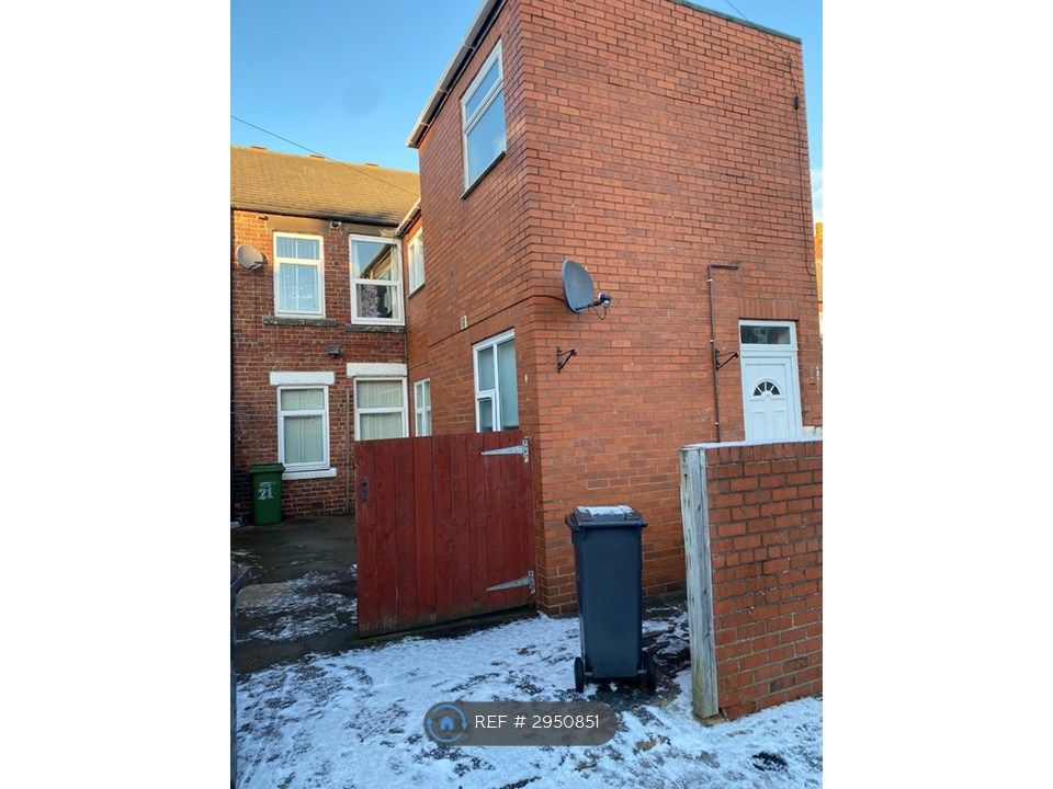 Property photo 1 of 3