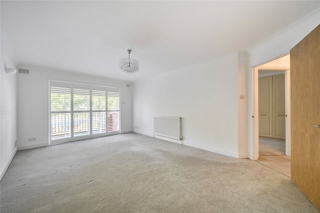 Property photo 3 of 11 Picture No. 16