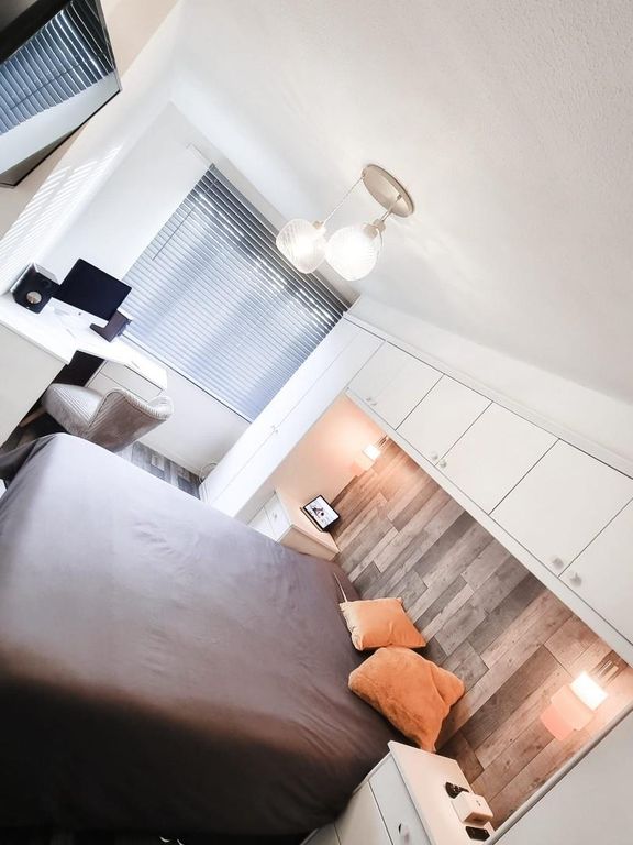 Property photo 3 of 9 1.Jpg