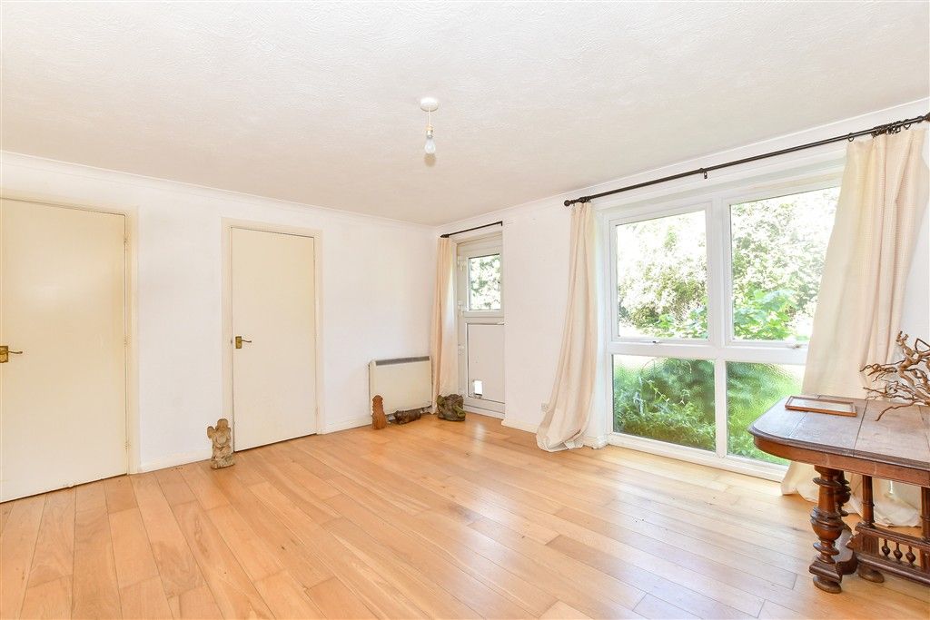 Property photo 3 of 14 Lounge/Dining Room