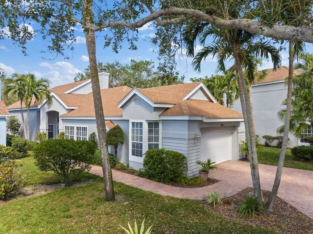 Property photo 1 of 31