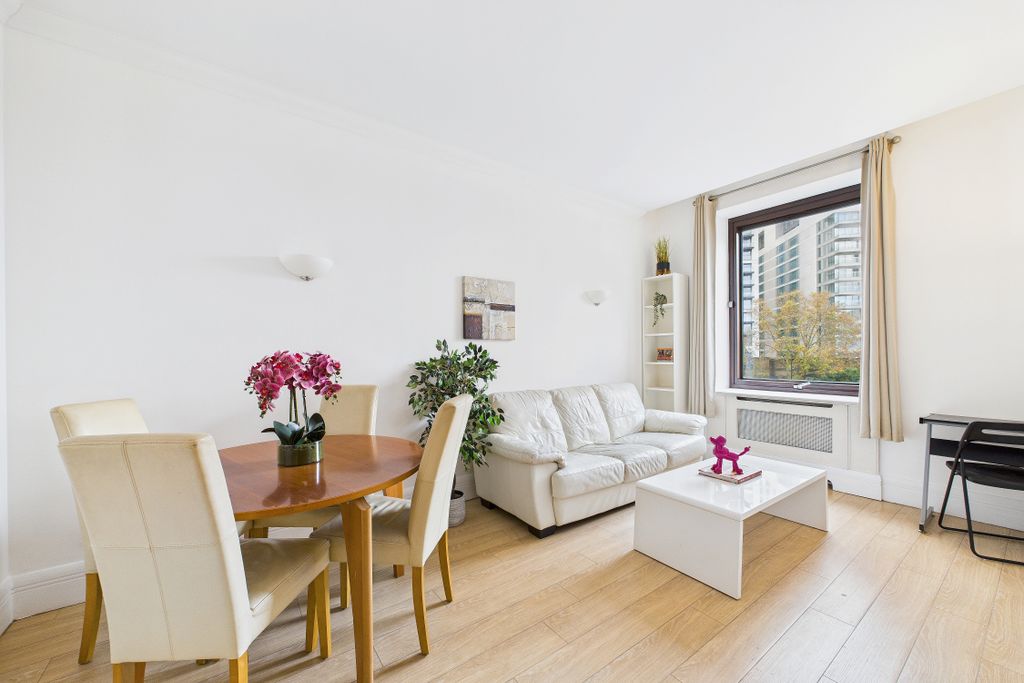 Property photo 1 of 30