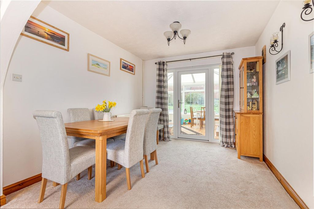 Property photo 3 of 19 Dining-Room-1.Jpg