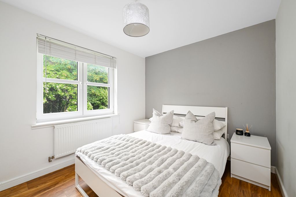 Additional image 4 of 2 bed flat for sale15D, Thorny Crook Gardens, Dalkeith EH22