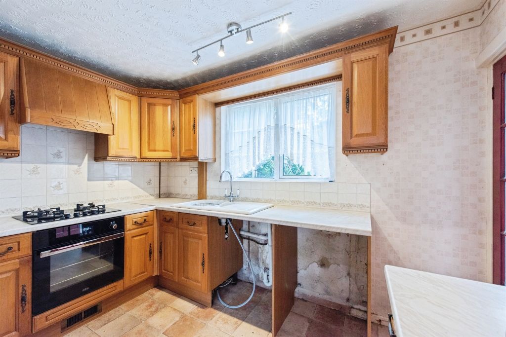 Property photo 2 of 15 Image
