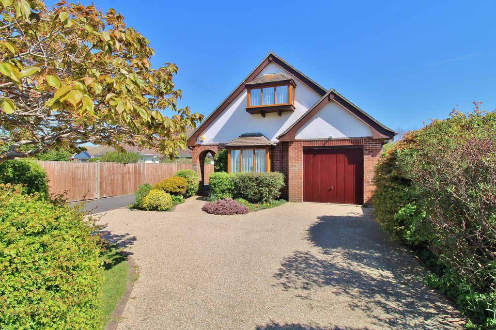 Property photo 1 of 25