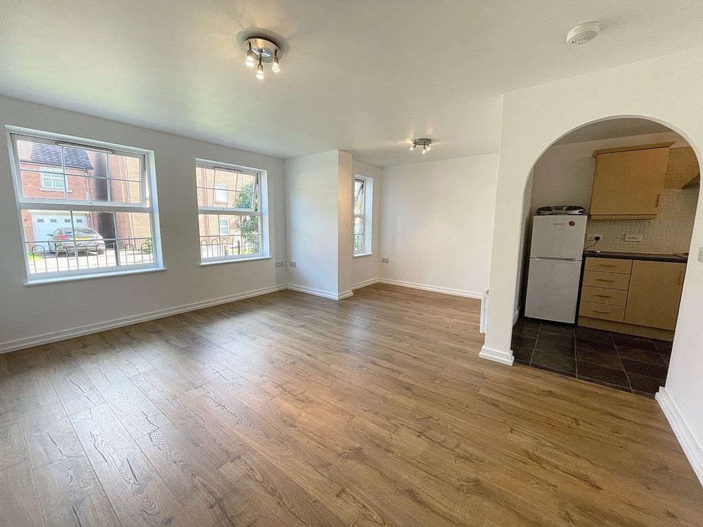 Property photo 2 of 7