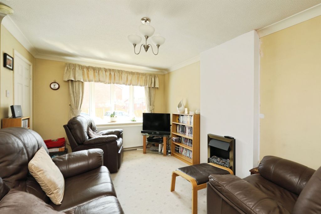 Property photo 3 of 17