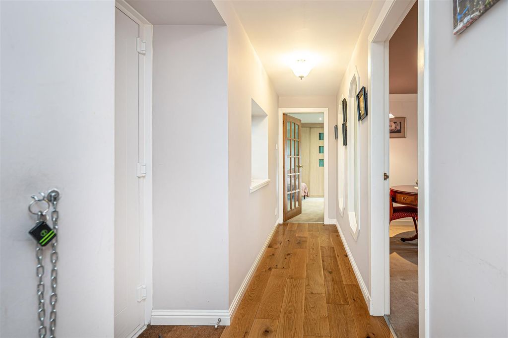 Property photo 2 of 31 Untitled (5 Of 1).Jpg