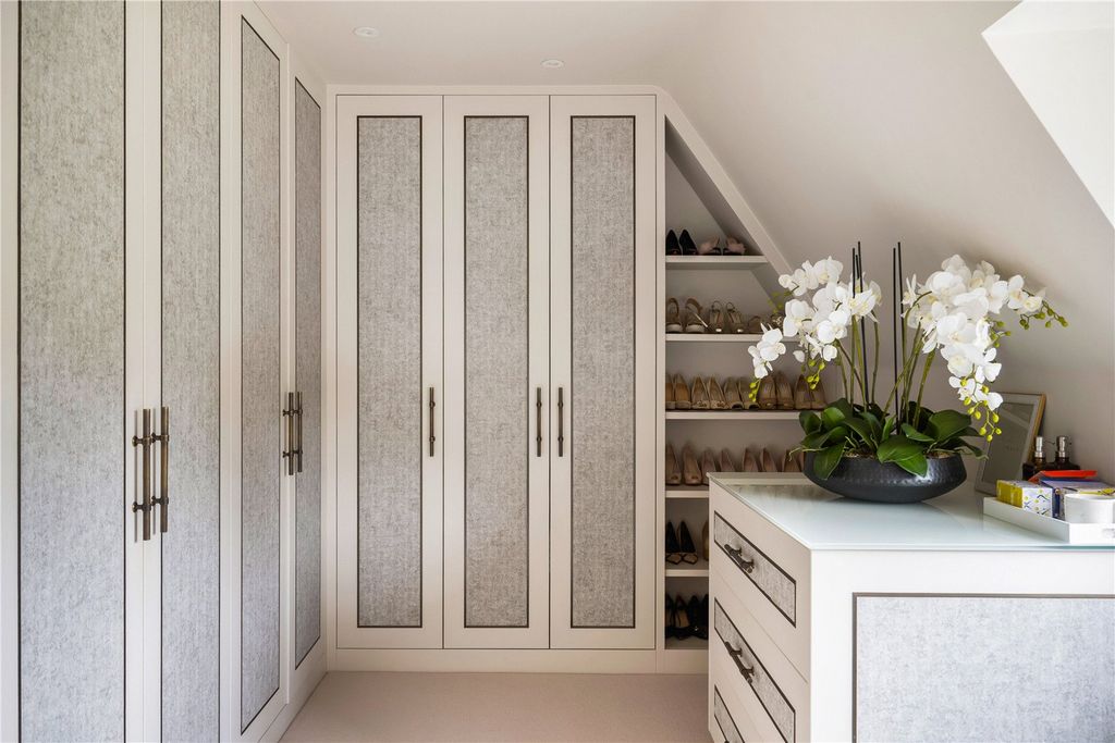 Additional image 19 of 6 bed detached house for saleDurford Wood, Petersfield, Hampshire GU31