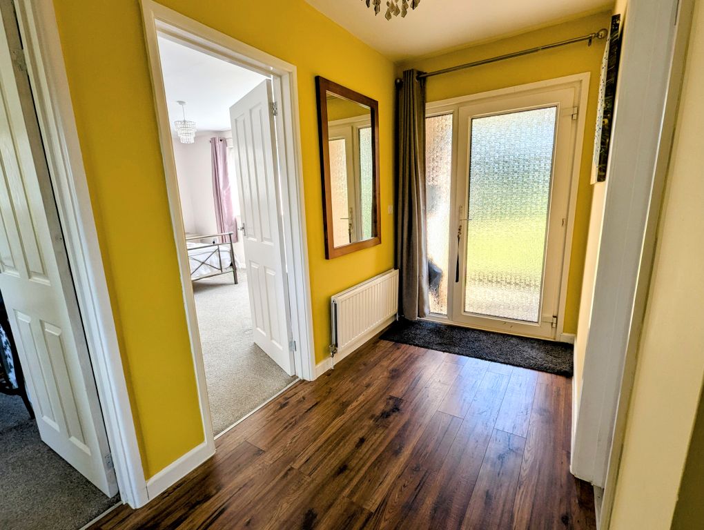 Property photo 2 of 12 Hallway