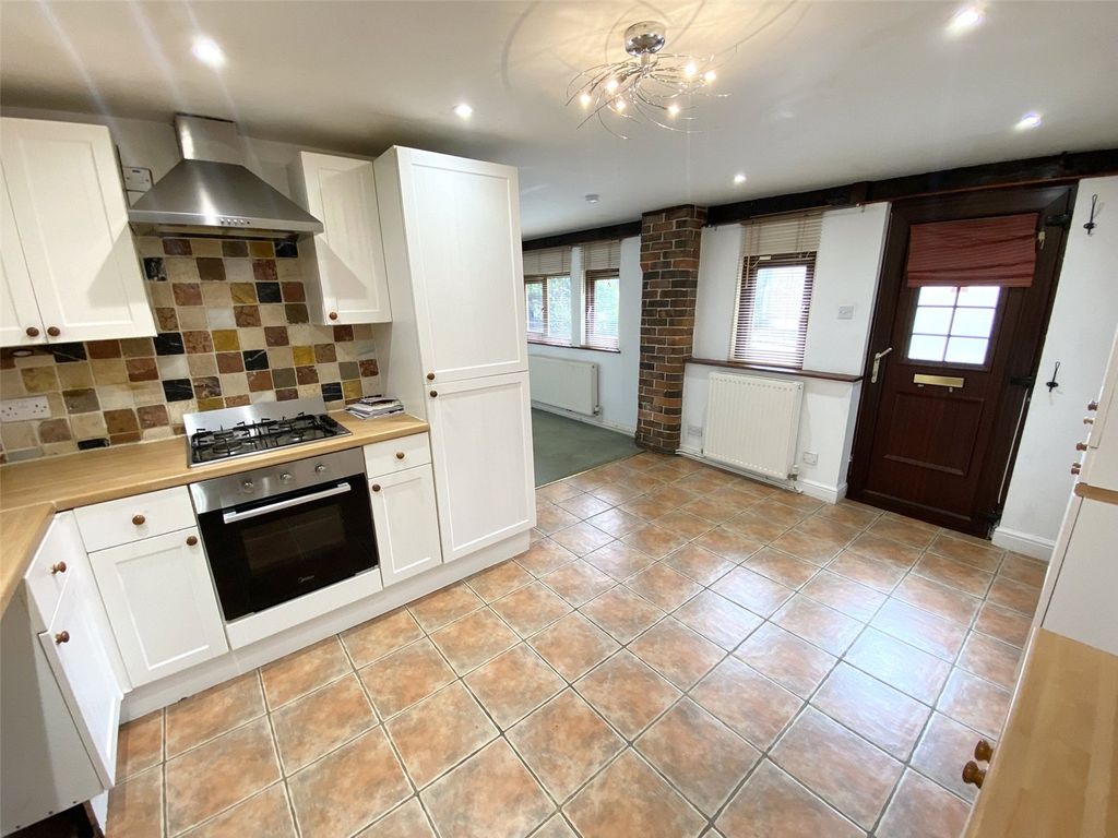 Property photo 2 of 14 Picture No. 09