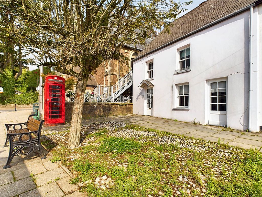 Property photo 1 of 22