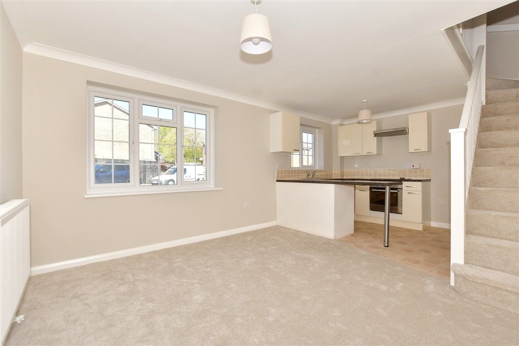 Property photo 3 of 12 Lounge/ Kitchen