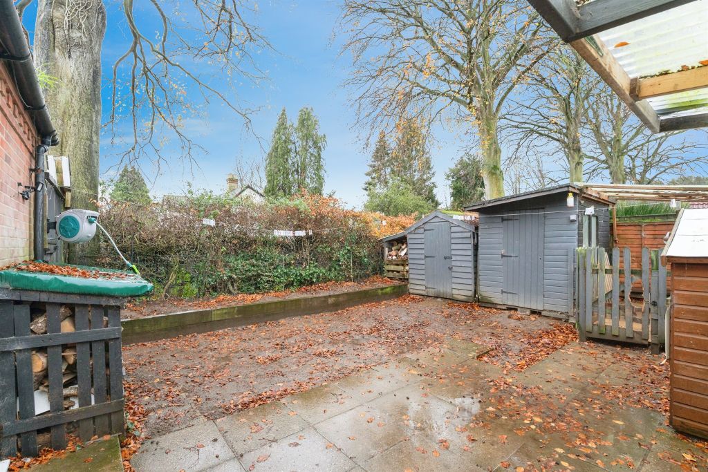 Property photo 3 of 15